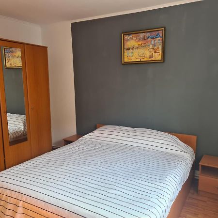 Mall Zone 100Mp Apartments Bacau Ngoại thất bức ảnh