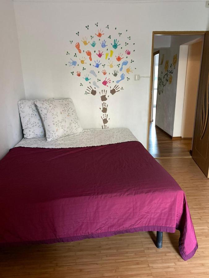 Mall Zone 100Mp Apartments Bacau Ngoại thất bức ảnh