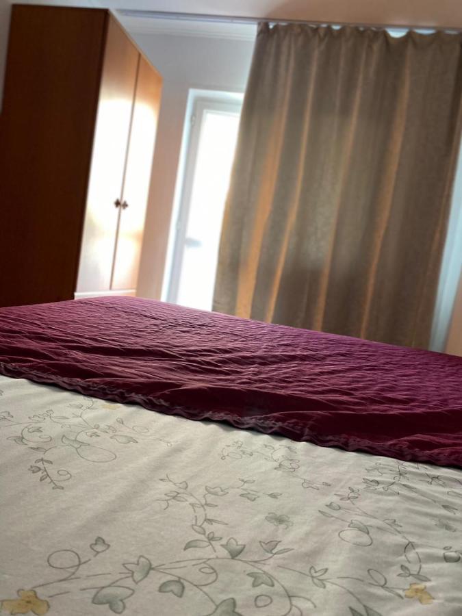 Mall Zone 100Mp Apartments Bacau Ngoại thất bức ảnh